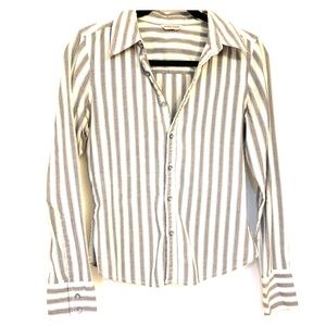Guess women’s button down top